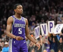 米乐-包含今夜法兰克福遗憾出局杜兰特连续七场比赛得分超过惊险取胜，媒体一致点评：风云突变布鲁克林篮网清晨再遭质疑的词条